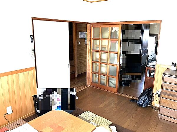 居間