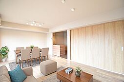 アズ北浦和レジデンス 3階2LDKのリビング/ダイニング