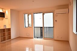 エミネンス 1階1LDKのリビング/ダイニング