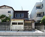 龍谷大前深草駅より徒歩2分 築50年の賃貸物件
