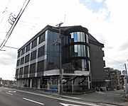 椥辻駅より徒歩20分 築32年8ヶ月 4階建の賃貸物件