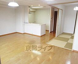 エスリード京都山科 402 4階2LDKのリビング/ダイニング