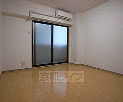 レクサス深草1号館（ベルヴィ56） 111 1階1Kのリビング/ダイニング