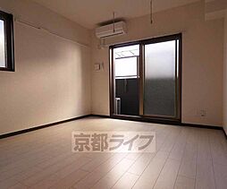 ＣＲＥＤＯＲ伏見丹波橋 101 1階1Kのリビング/ダイニング