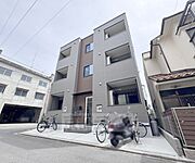 伏見駅より徒歩4分 1階 築1年5ヶ月の賃貸物件