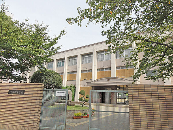 大阪市立市岡中学校