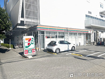 セブンイレブン大阪築港1丁目店