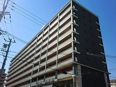外観:JR線「姫路」駅まで徒歩12分 外観:JR線「姫路」駅まで徒歩12分