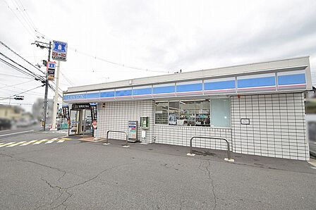 ローソン姫路白国店