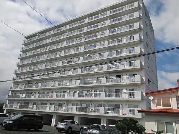 apartment 北海道北見市山下町５丁目1番地9
地図を見る