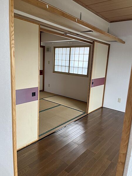 apartment 北海道北見市山下町５丁目1番地9
地図を見る