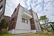 甲陽園駅より徒歩7分 築17年2ヶ月 2階建の賃貸物件