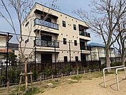 夙川駅より徒歩15分 新築 3階建の賃貸物件