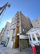 西宮駅より徒歩1分 築51年10ヶ月 8階建の賃貸物件