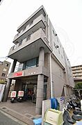 西宮駅より徒歩9分 4階 築30年10ヶ月の賃貸物件