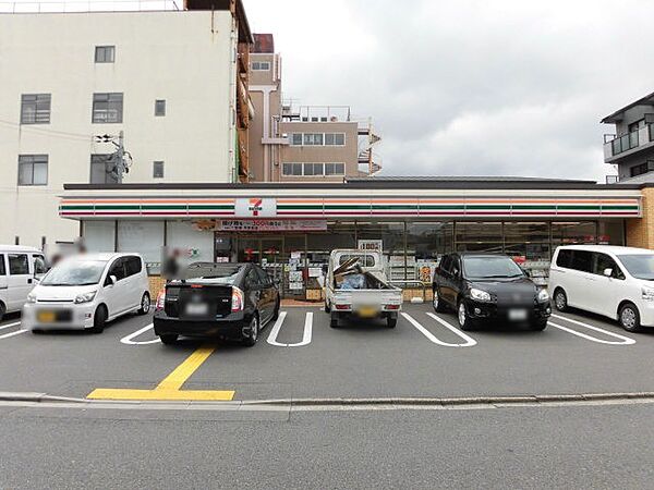 セブンイレブン深草西浦8丁目店