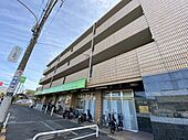 板橋区赤塚6丁目 4階建 築36年のイメージ