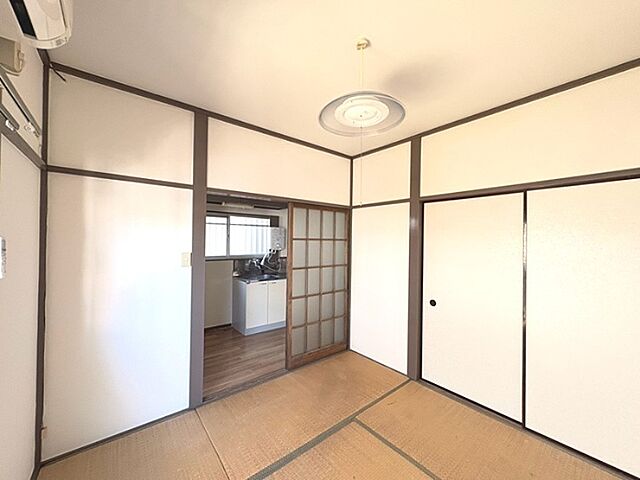 寝室