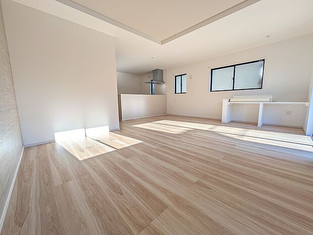 解放感のあるリビングは約20.5帖