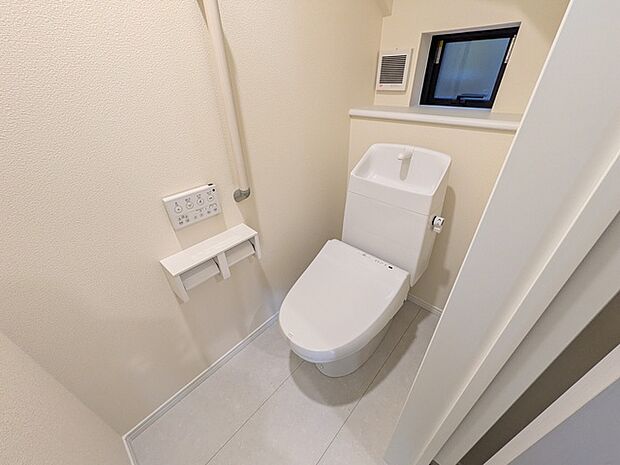 お手入れがラクな温水洗浄便座