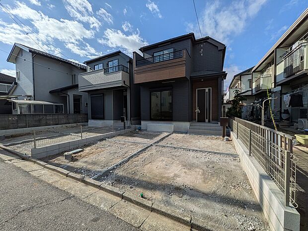 朝日が入る東向きです