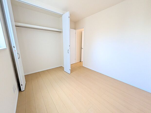 全居室収納で室内スッキリ