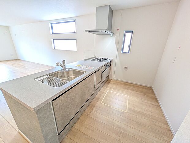 解放感のあるキッチンで気分よくお料理がはかどります