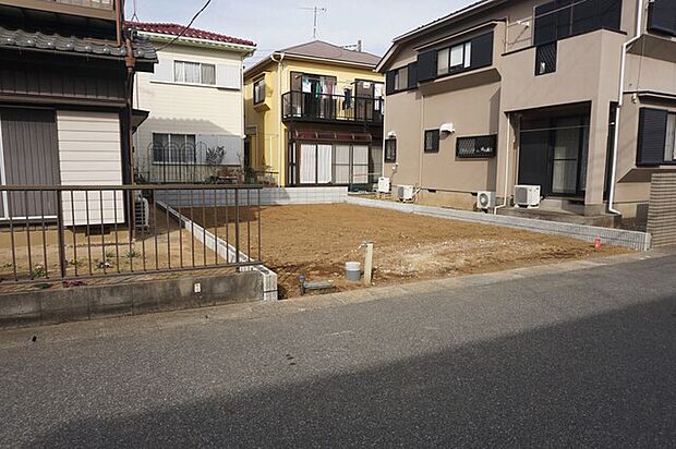 南東向きにつき陽当たり良好。2面バルコニーで通風も◎