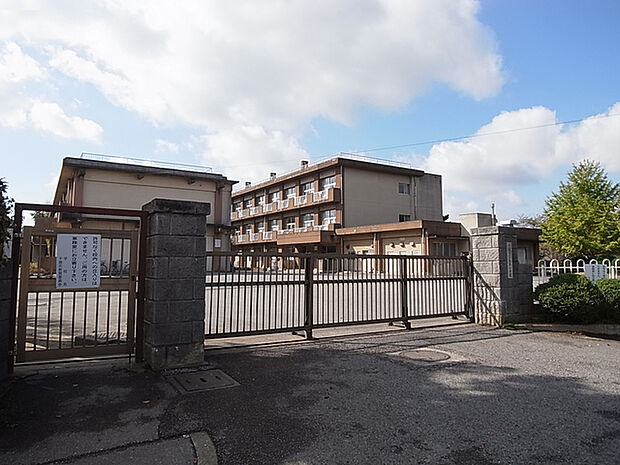 千葉市立柏井小学校860m徒歩11分