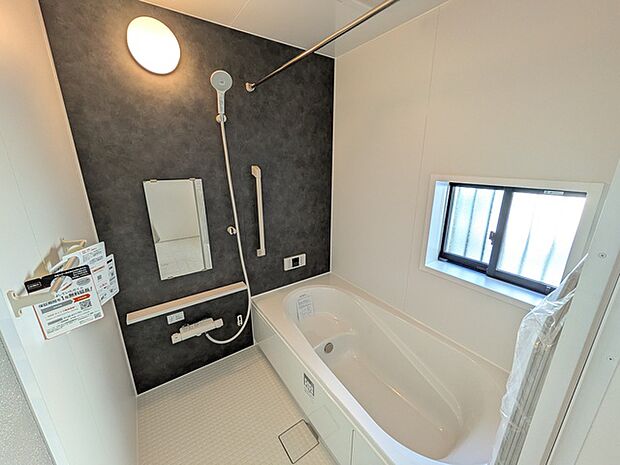 自然光・換気のできる窓を設置