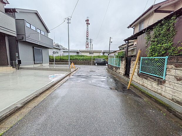 第一種低層専用地域内の閑静な住宅地