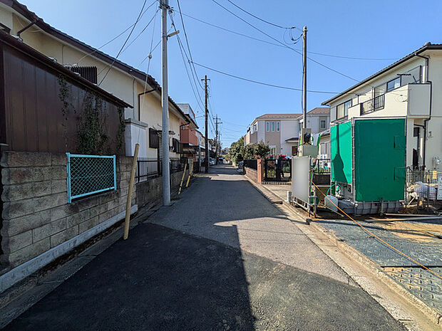 第一種低層専用地域内の閑静な住宅地