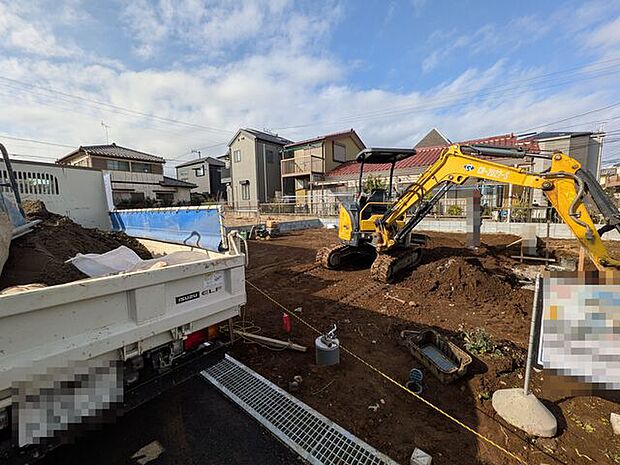 駐車スペース2台(車種による)