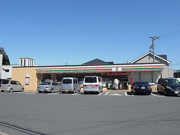 セブンイレブン八千代宮坂店190m徒歩3分