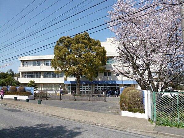 八千代市立村上中学校870m徒歩11分