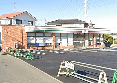 セブンイレブン村上東店520m徒歩7分
