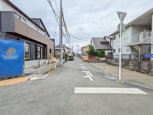 小学校まで徒歩1分の住環境