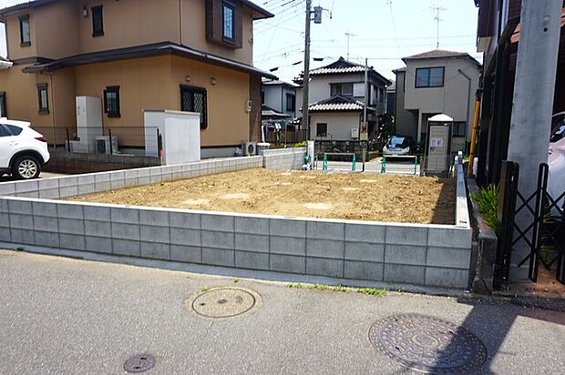南西・北東の2方道路です