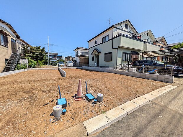 人感センサー付き玄関灯 防犯カメラで防犯対策◎