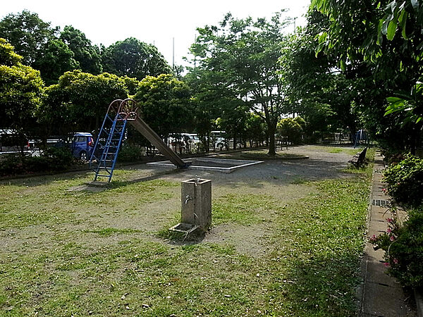 敷地内公園
