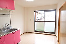 JR飯田線 桜町駅 徒歩8分の賃貸アパート 1階2DKのリビング/ダイニング