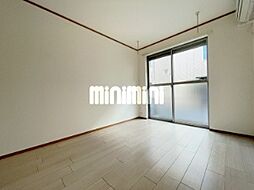 メゾン山岡 1階1Kのリビング/ダイニング