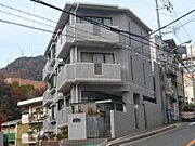 六甲駅より徒歩12分 3階 築36年8ヶ月の賃貸物件