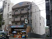 六甲駅より徒歩6分 3階 築27年4ヶ月の賃貸物件