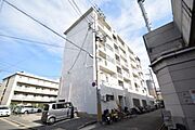 石屋川駅より徒歩4分 築48年4ヶ月 6階建の賃貸物件