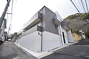 王子公園駅より徒歩17分 築6年3ヶ月 2階建の賃貸物件