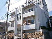 六甲駅より徒歩4分 築61年8ヶ月 2階建の賃貸物件