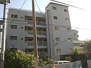 六甲駅より徒歩4分 2階 築58年8ヶ月の賃貸物件