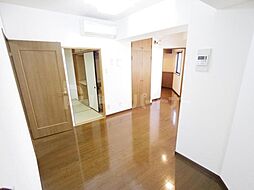 グローリアパレス壱番館 6階1DKのリビング/ダイニング