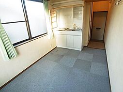 ゴールド・ベル 2階ワンルームのリビング/ダイニング